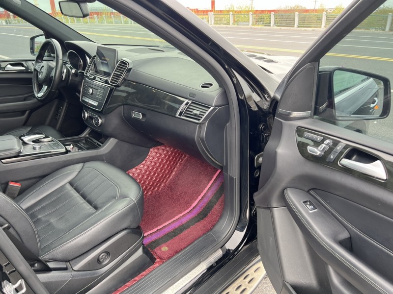 盐城19年奔驰GLS5