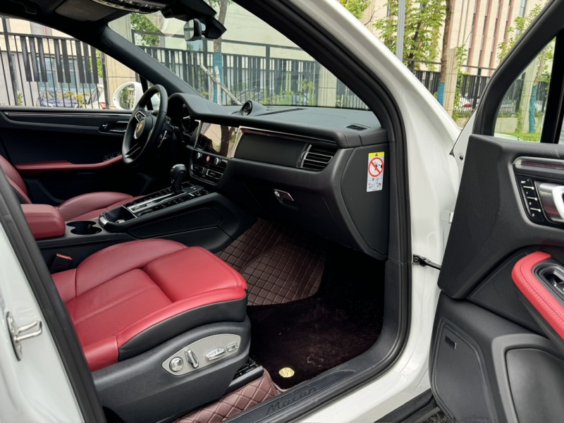 盐城23年保时捷Macan5