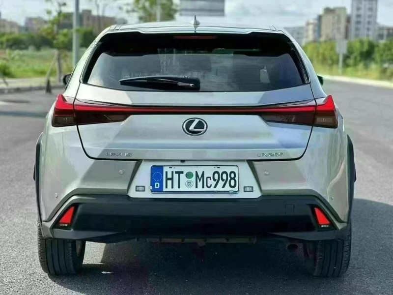 茂名22年雷克萨斯UX9