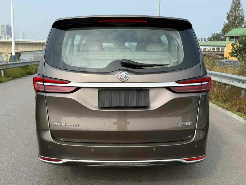 济宁22年别克GL89