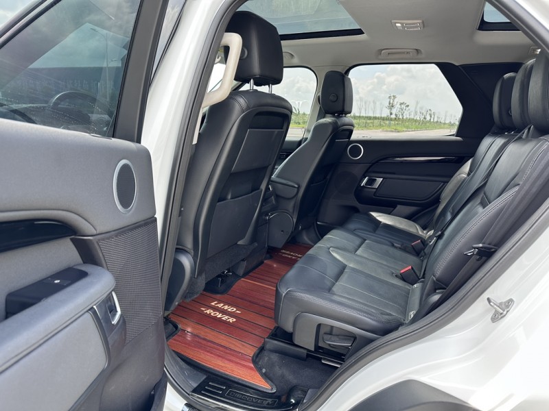 盐城18年路虎发现4