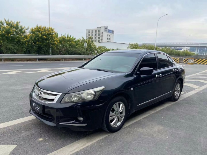 广州09年本田雅阁2
