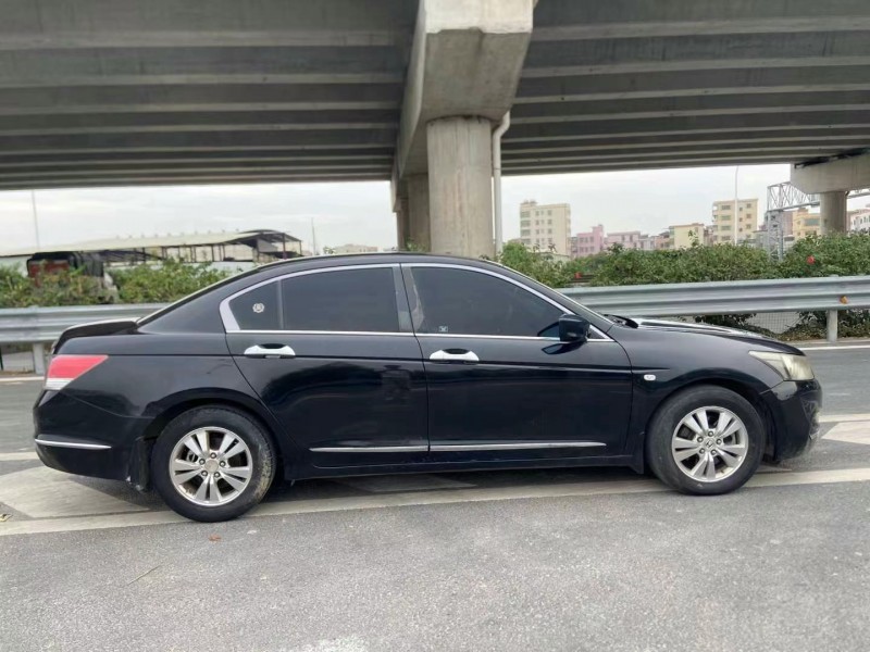 广州09年本田雅阁5