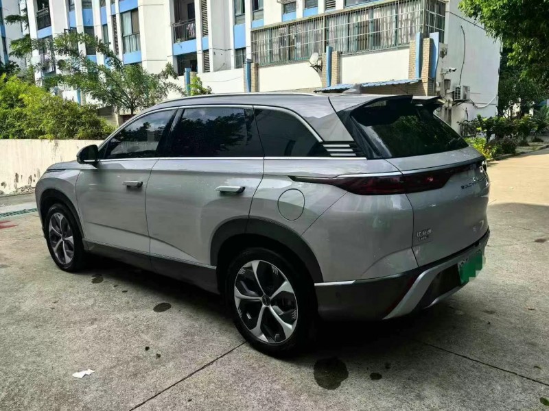 徐州23年比亚迪护卫舰7