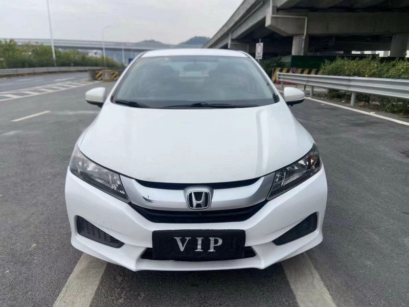 广州17年本田锋范1