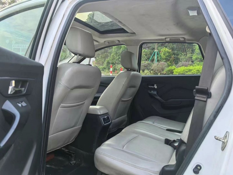 广州19年北汽幻速S39