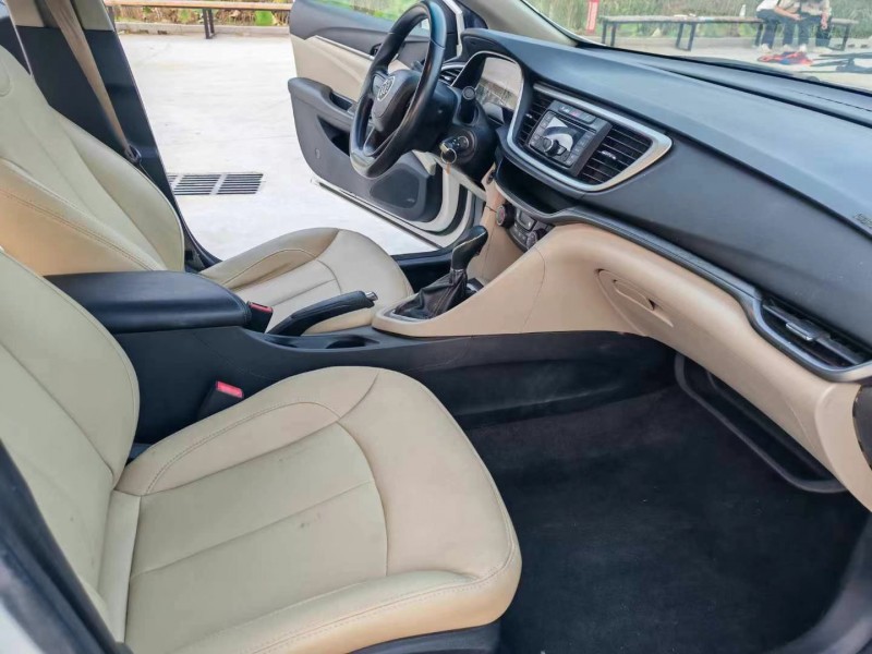 徐州17年别克英朗5