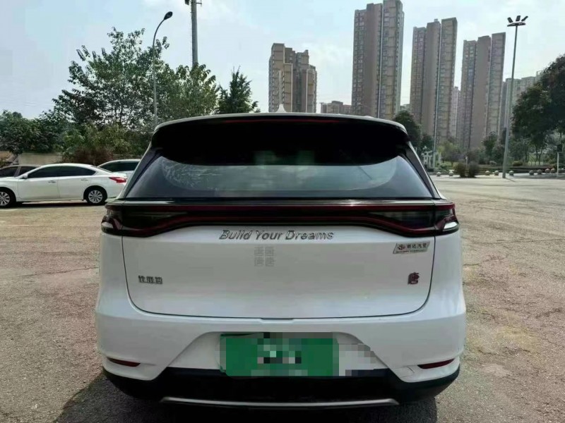 成都19年比亚迪唐9