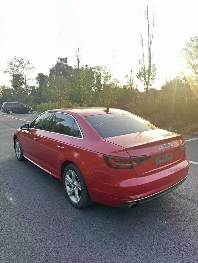 邵阳18年奥迪A4L9