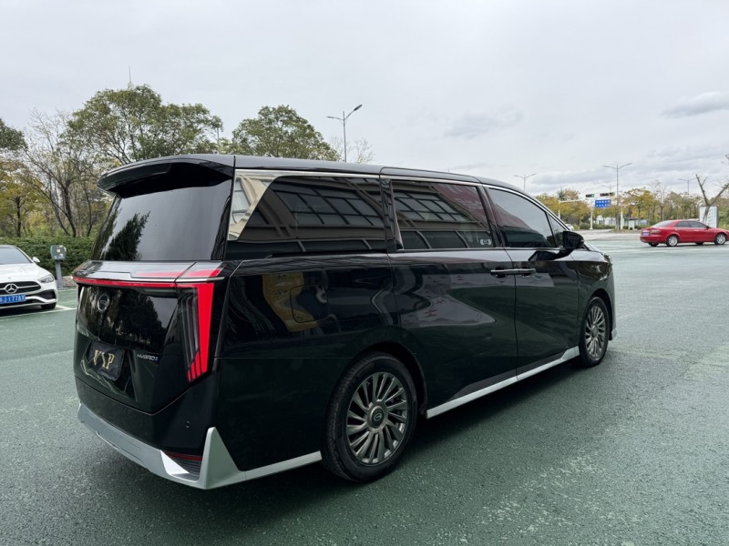 盐城23年传祺M89