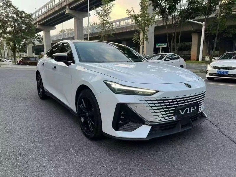 邵阳23年长安汽车UNI-V3