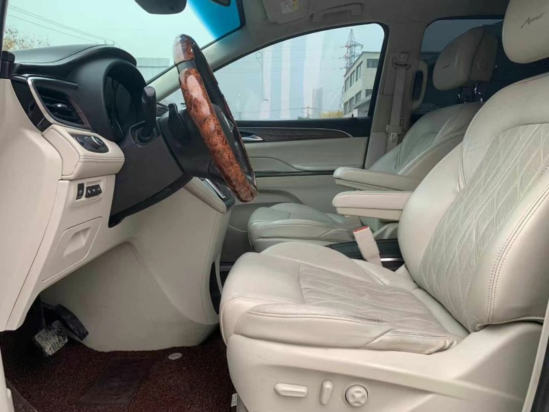 徐州18年别克GL86