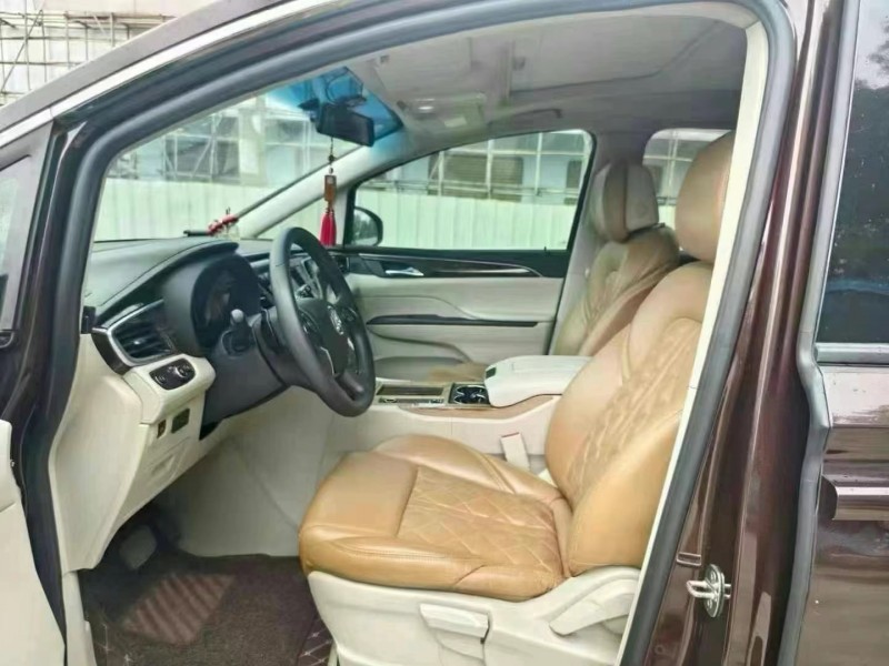 广州19年别克GL86