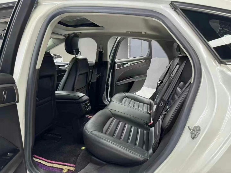 成都15年福特蒙迪欧7