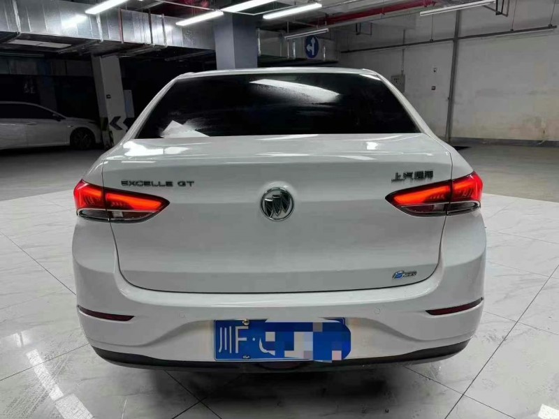 成都22年别克英朗4