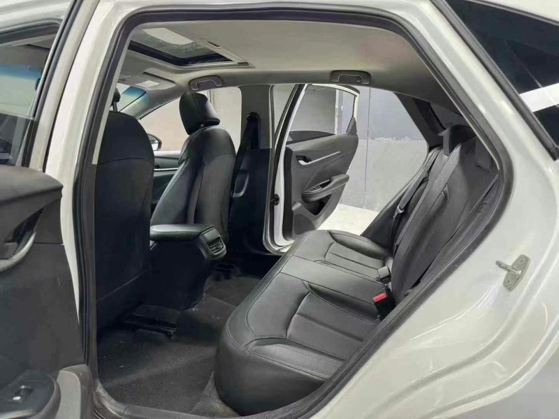 成都22年别克英朗5