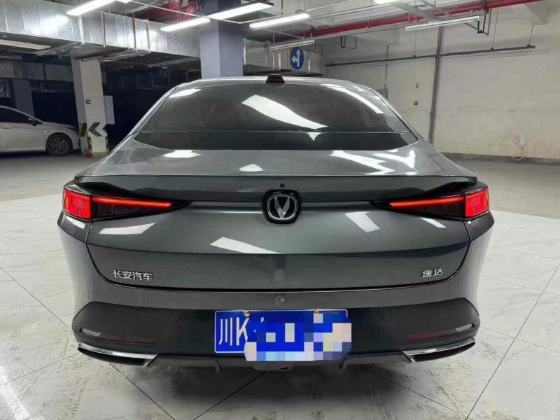 成都23年长安汽车逸达9