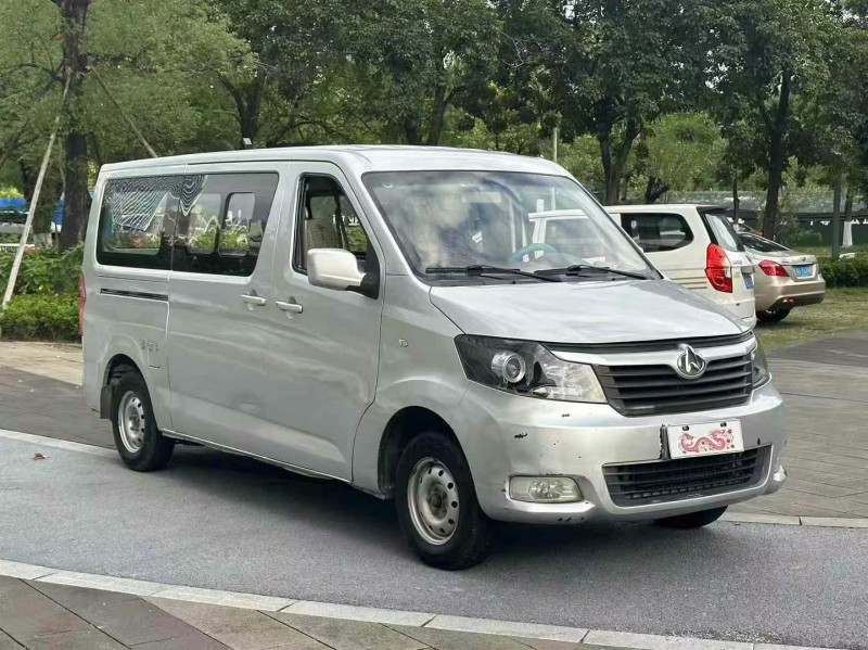 佛山18年长安汽车睿行2