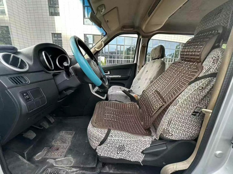 佛山18年长安汽车睿行4