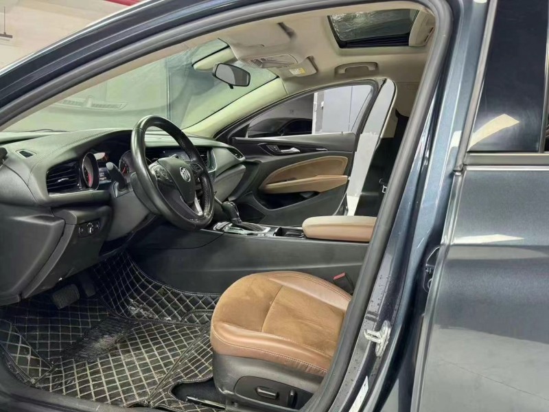 成都20年别克君威7