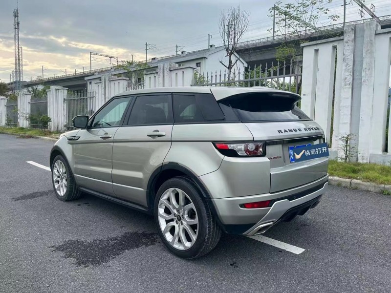 东莞13年路虎极光7