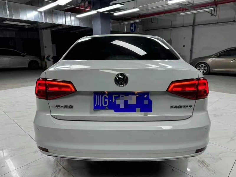 成都18年大众速腾2