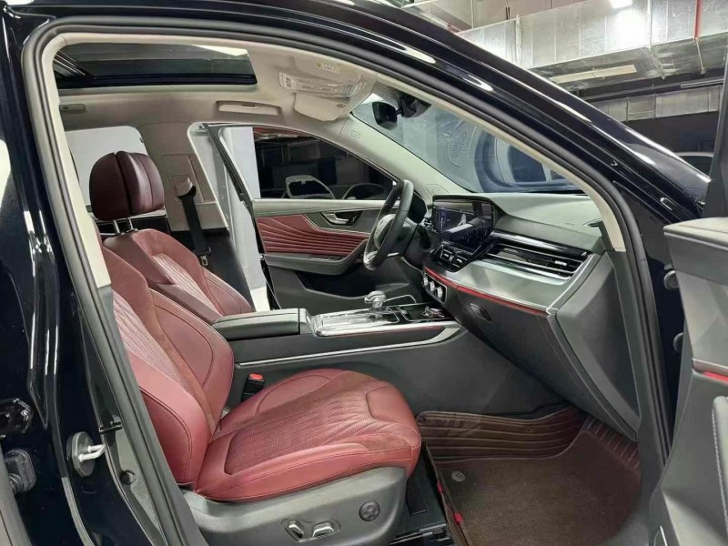 成都23年红旗HS57