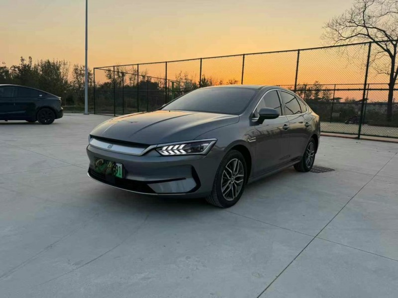 徐州23年比亚迪秦2