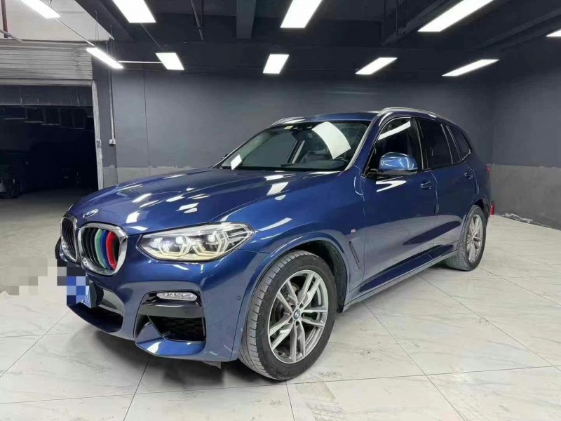 成都18年宝马X33