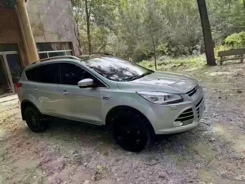 菏泽14年福特翼虎3