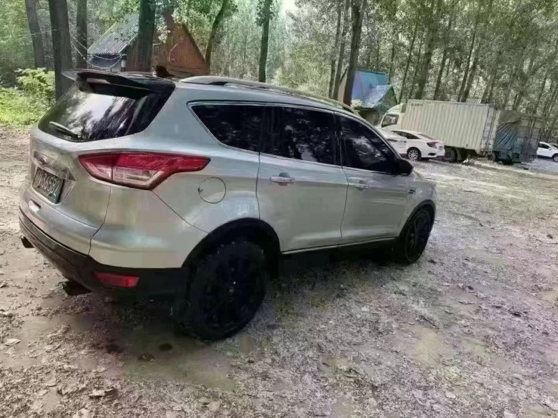 菏泽14年福特翼虎4