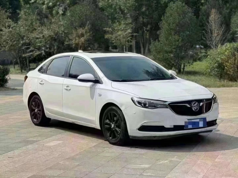 菏泽19年别克英朗2