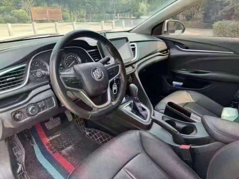 菏泽19年别克英朗3