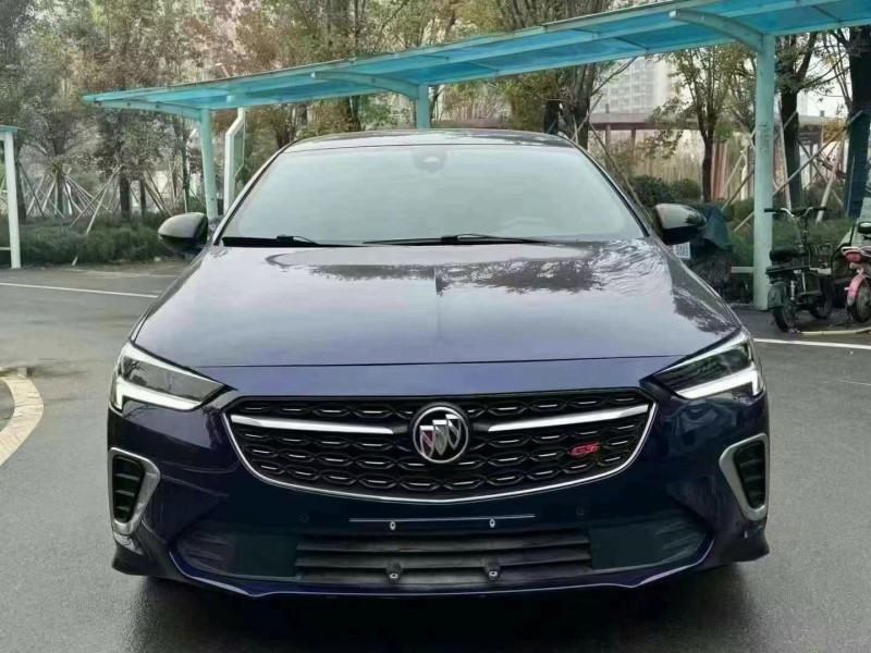 菏泽21年别克君威1