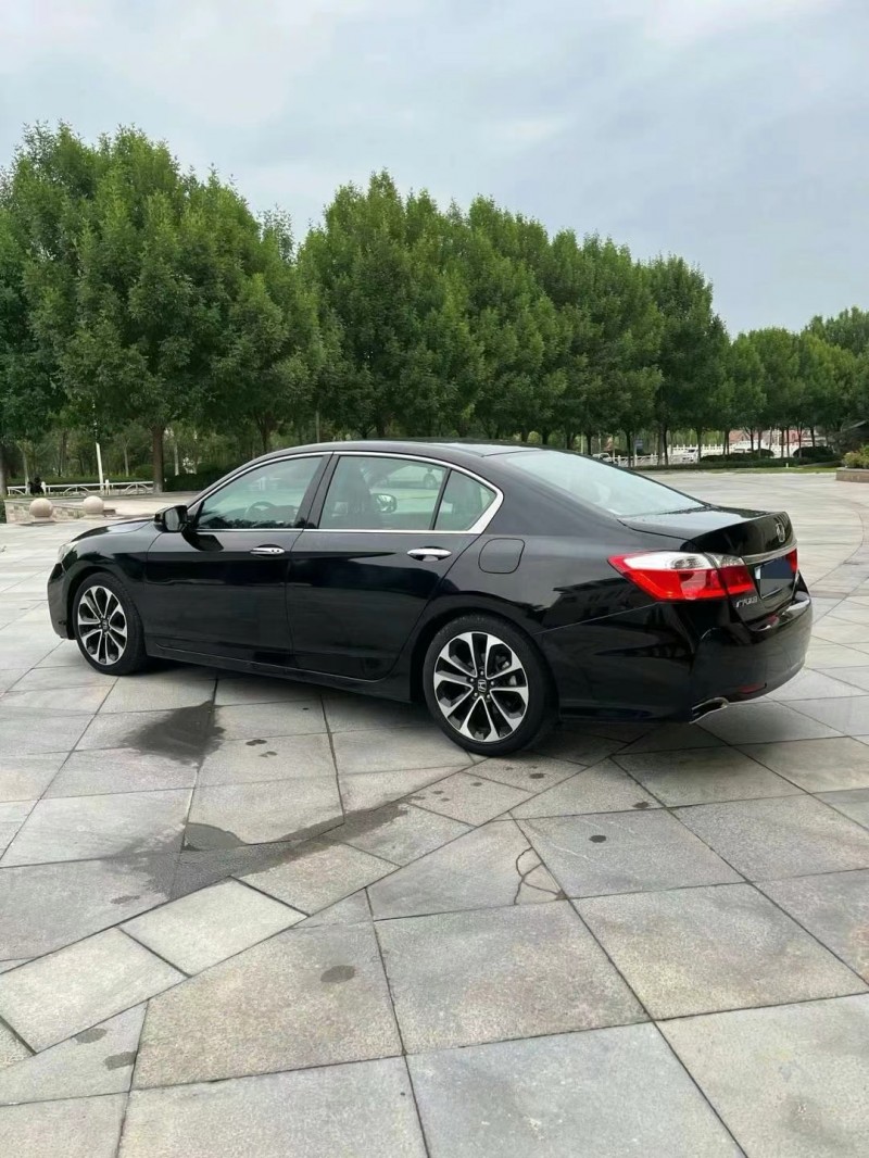 菏泽14年本田雅阁5