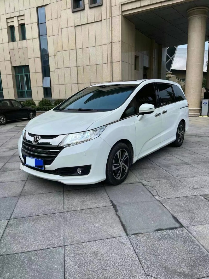 菏泽17年本田奥德赛2