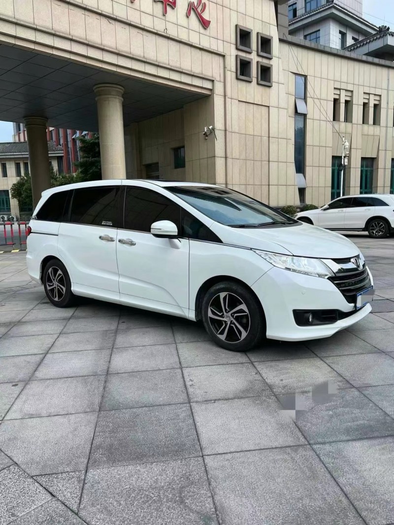 菏泽17年本田奥德赛3