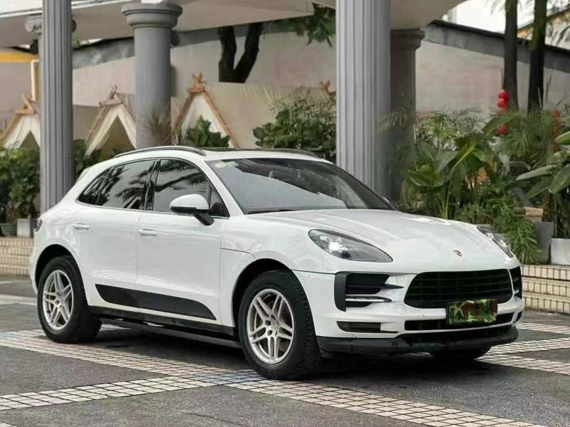 佛山18年保时捷Macan6