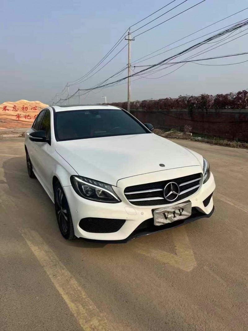 济宁18年奔驰C3