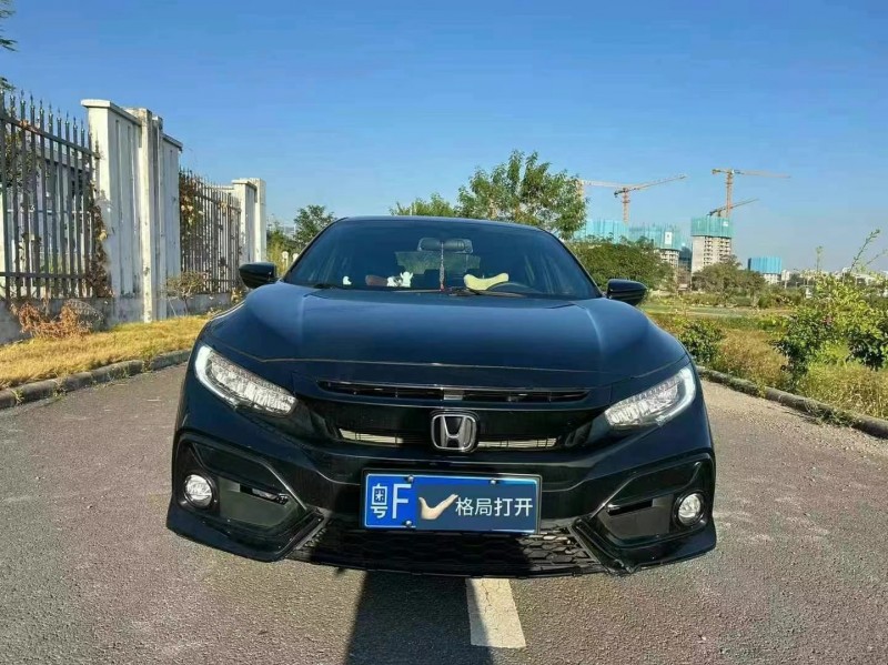 东莞22年本田思域1