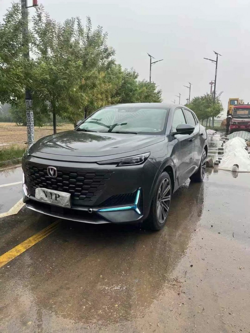 煙臺22年長安汽車UNI-K2