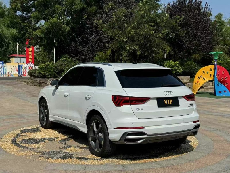 青岛23年奥迪Q37