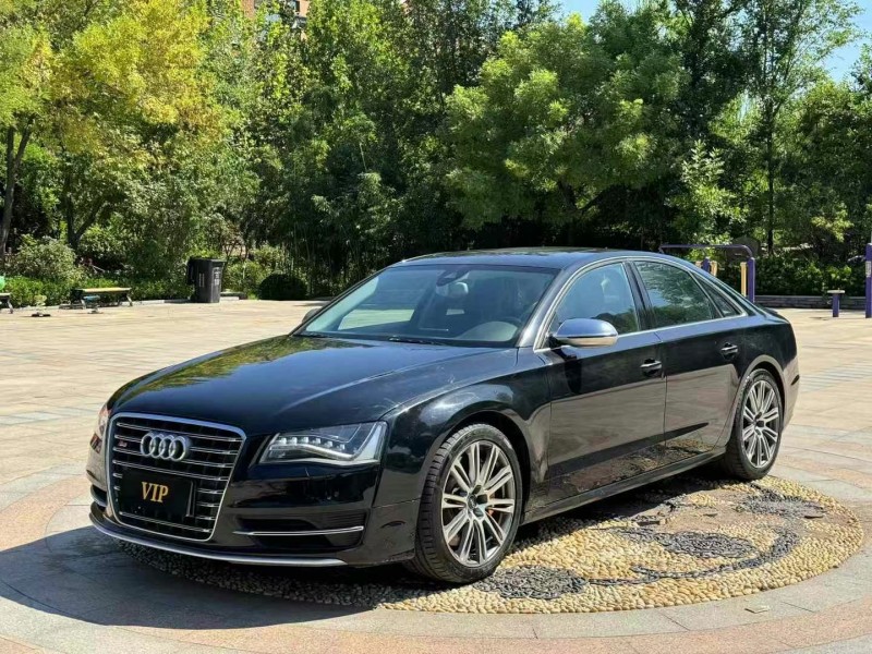 青岛14年奥迪S82