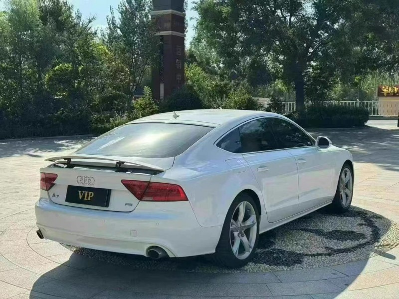 青岛14年奥迪A7L8