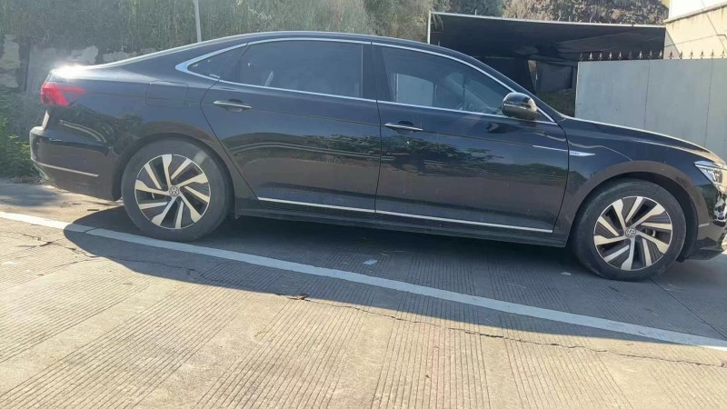 成都21年大众帕萨特7