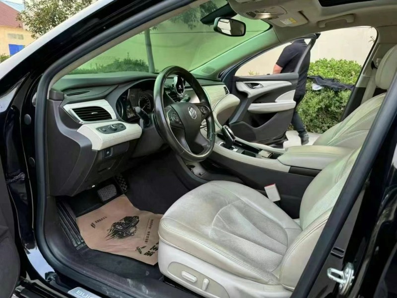 徐州17年别克君越4