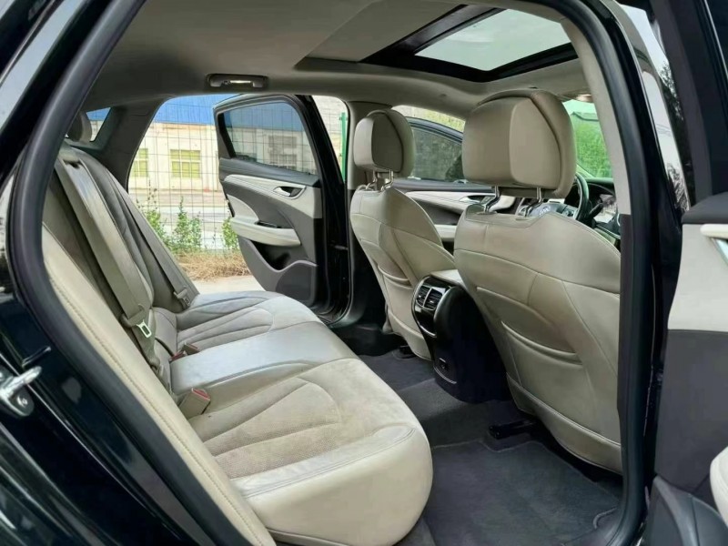 徐州17年别克君越8