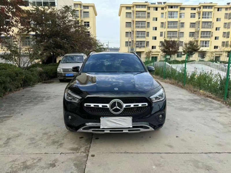 徐州21年奔驰GLA1
