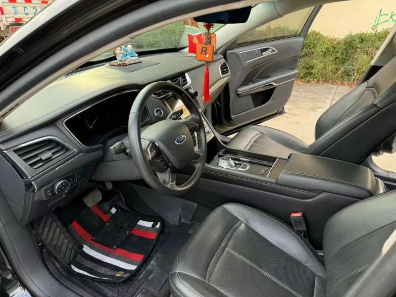 徐州16年福特金牛座5