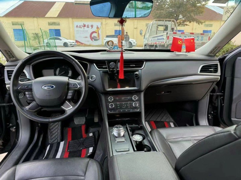 徐州16年福特金牛座7